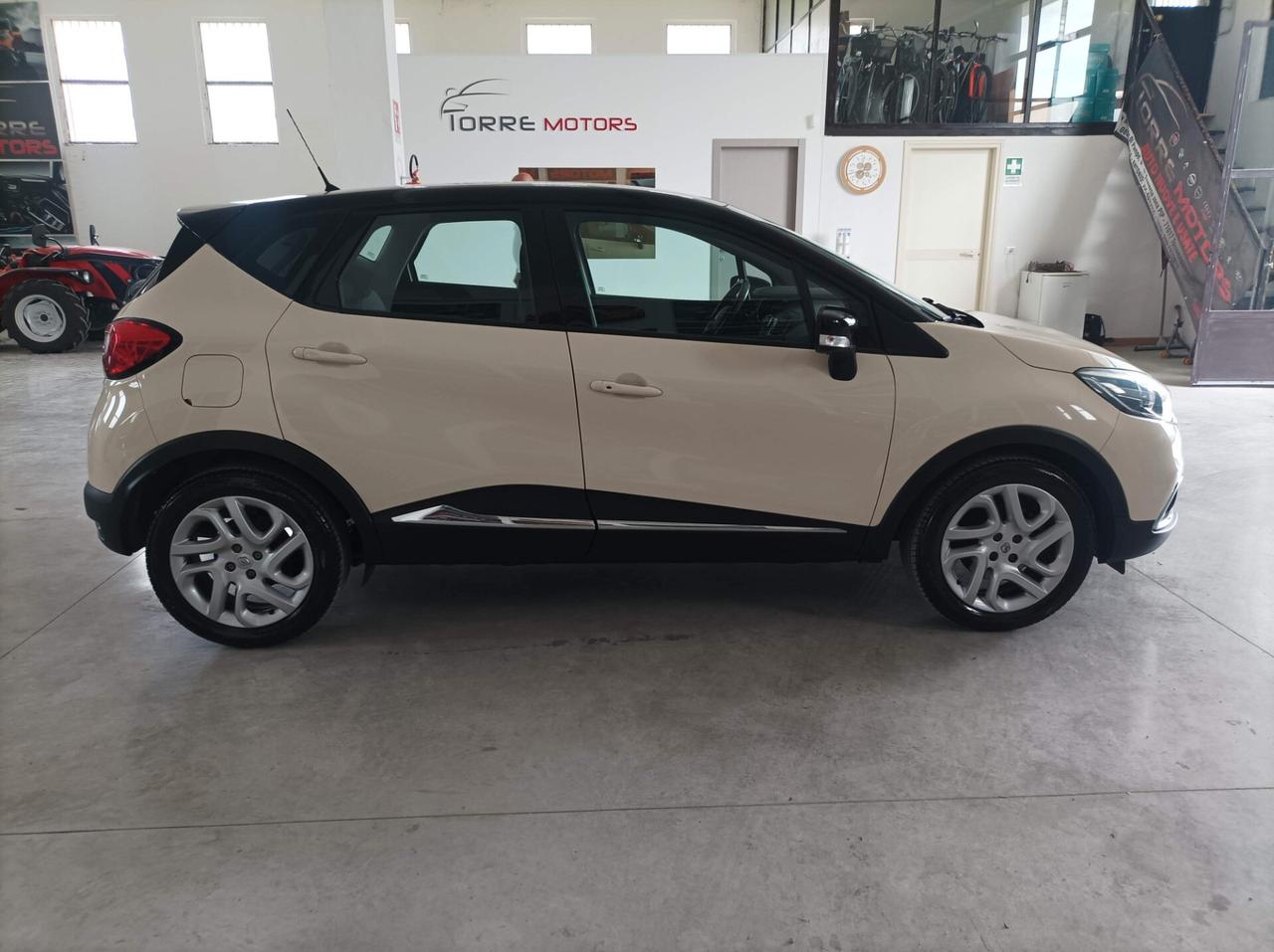 Renault Captur 1.5 dCi 8V 90 CV Start&Stop Energy R-Link 02/2014