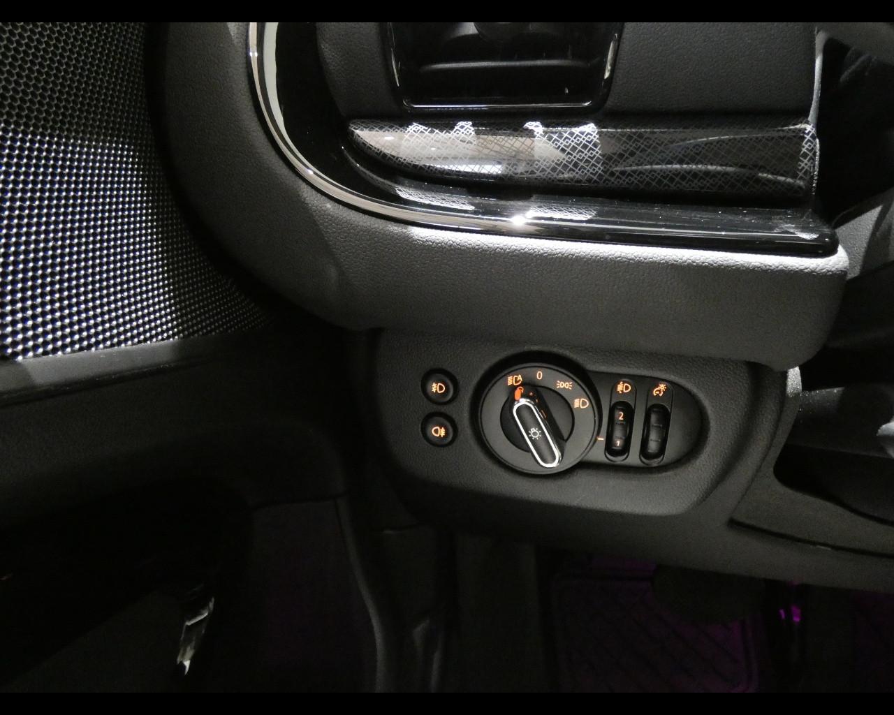 MINI Mini Clubman (F54) - Mini 1.5 Cooper Business Clubman