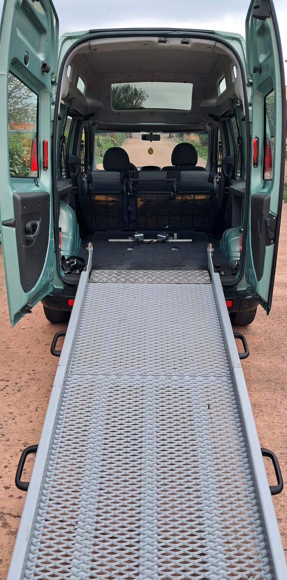 Fiat Doblo Doblò 1.3 TETTO ALTO TRASPORTO DISABILI