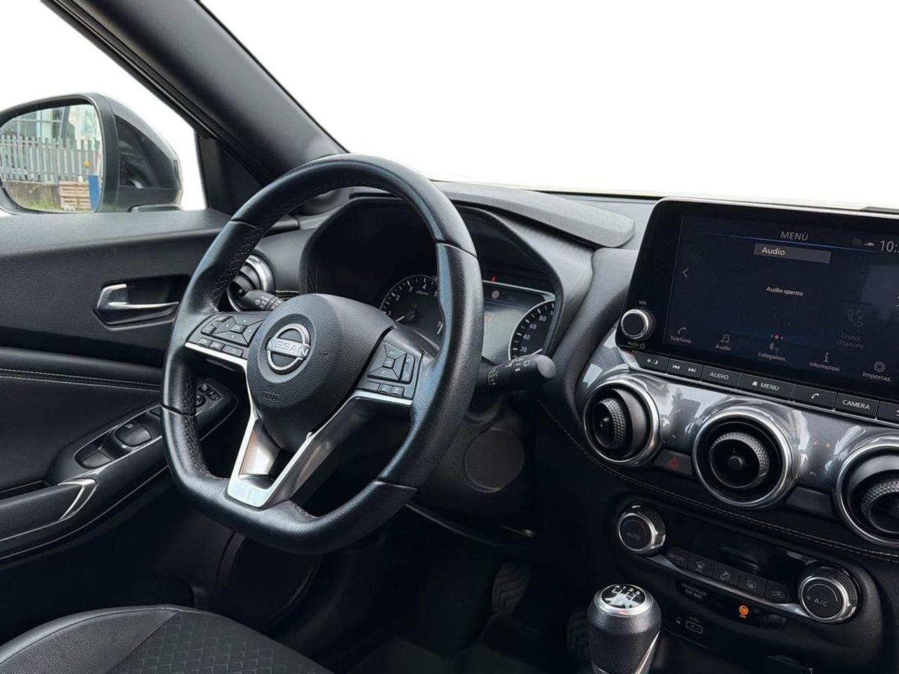 Nissan Juke 1.0 dig-t n-connecta 114cv
