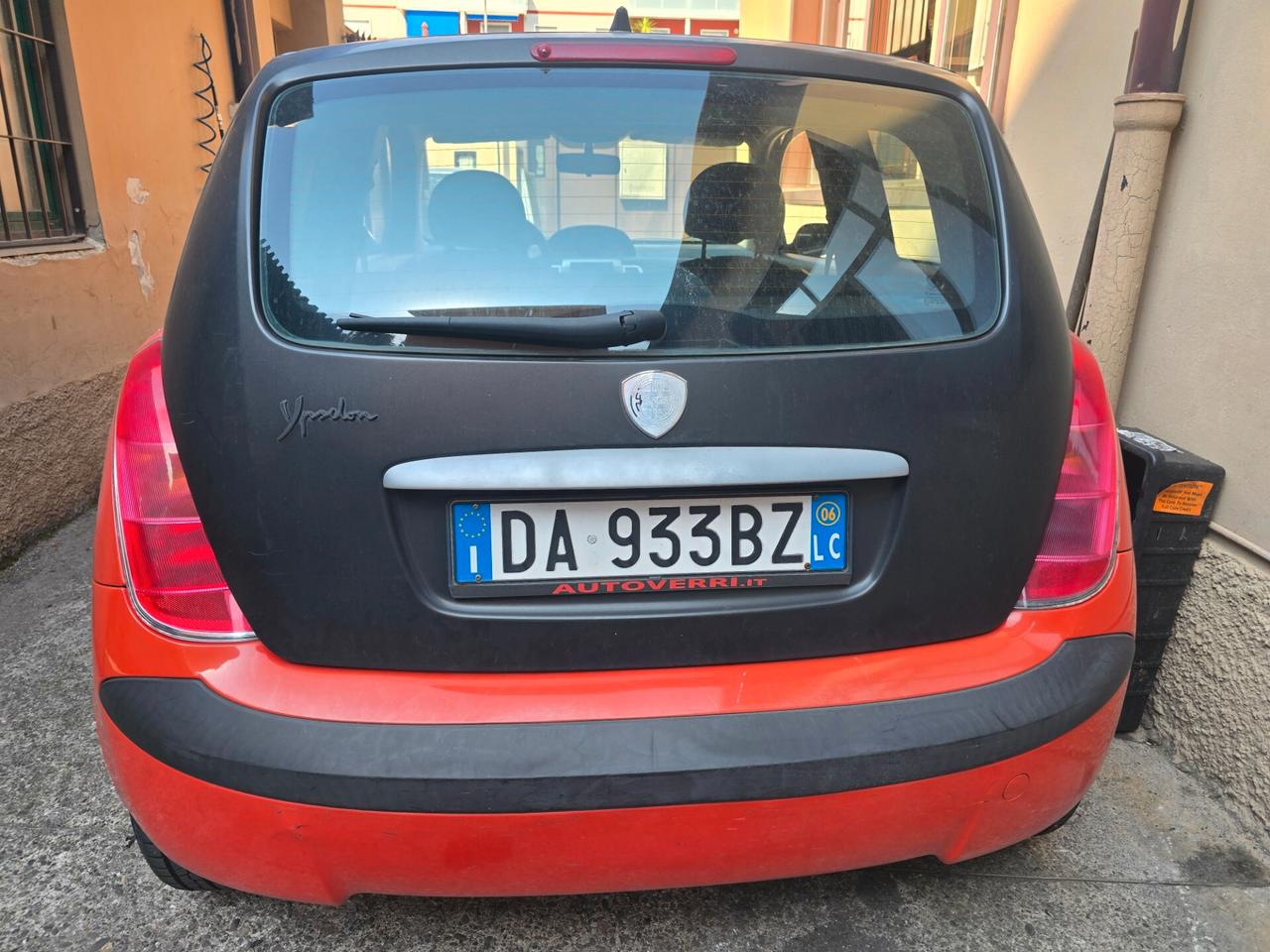 Lancia Ypsilon 1.2 MOMO DESIGN. NEOPATENTATO
