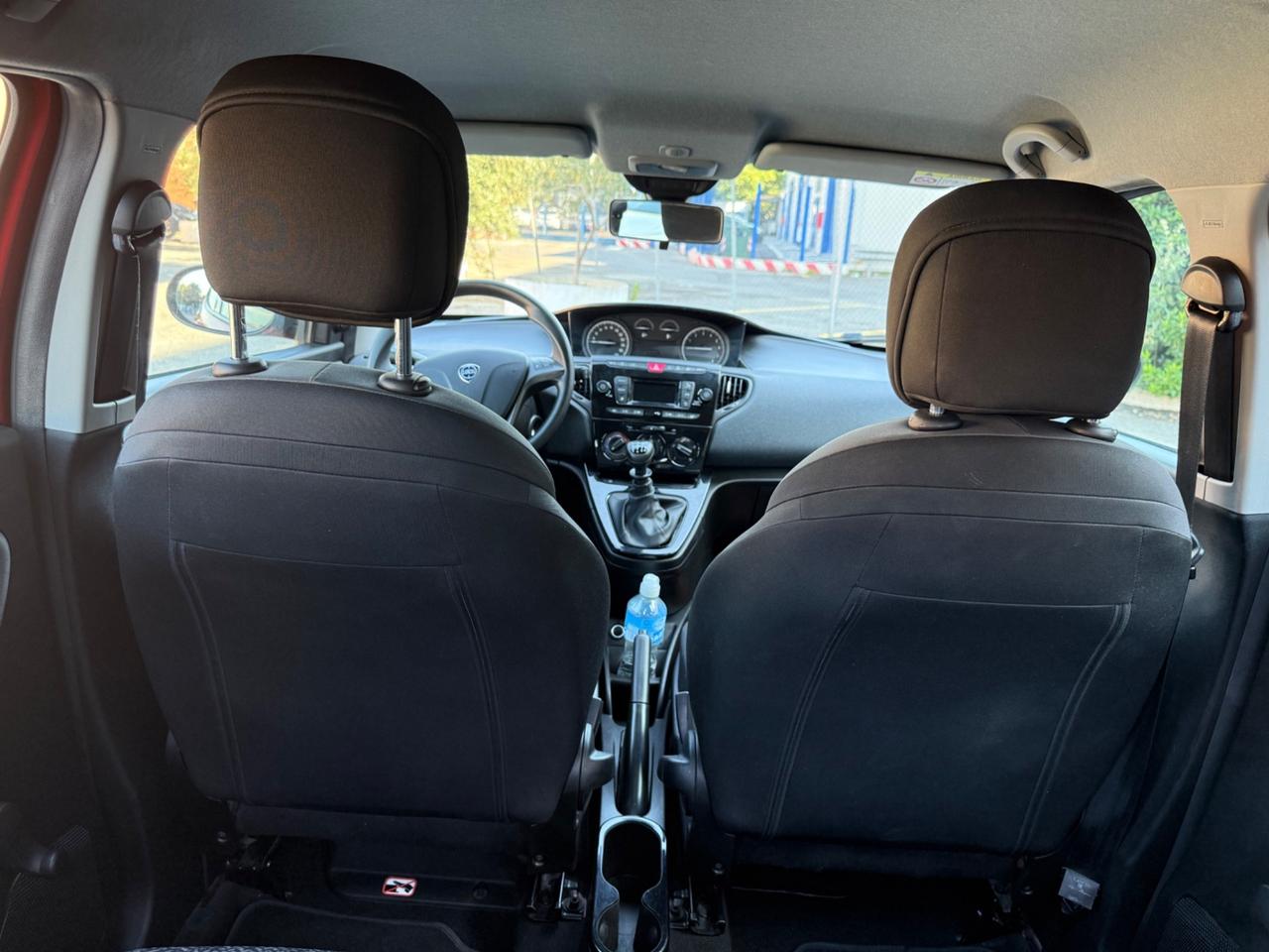 Lancia Ypsilon 1.0 FireFly 5 porte S&S Hybrid Ecochic Silver