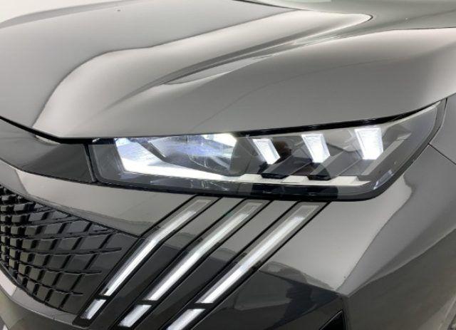 PEUGEOT 5008 Hybrid 145 e-DCS6 GT in Promo