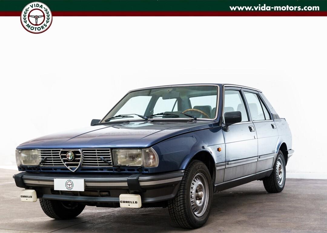 Alfa Romeo Giulietta 1.8 * OTTIMO CONSERVATO * BLU PERVINCA * COMPLETAMENTE TAGLIANDATA