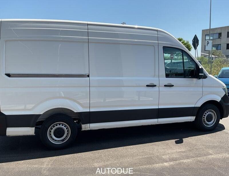 Volkswagen Crafter 35 2.0 TDI 140CV PM-DC Cabinato Business