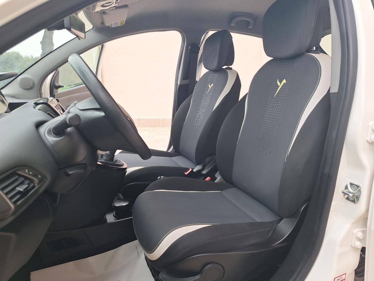 Lancia Ypsilon 1.2 5 porte Elefantino"PERFETTA"