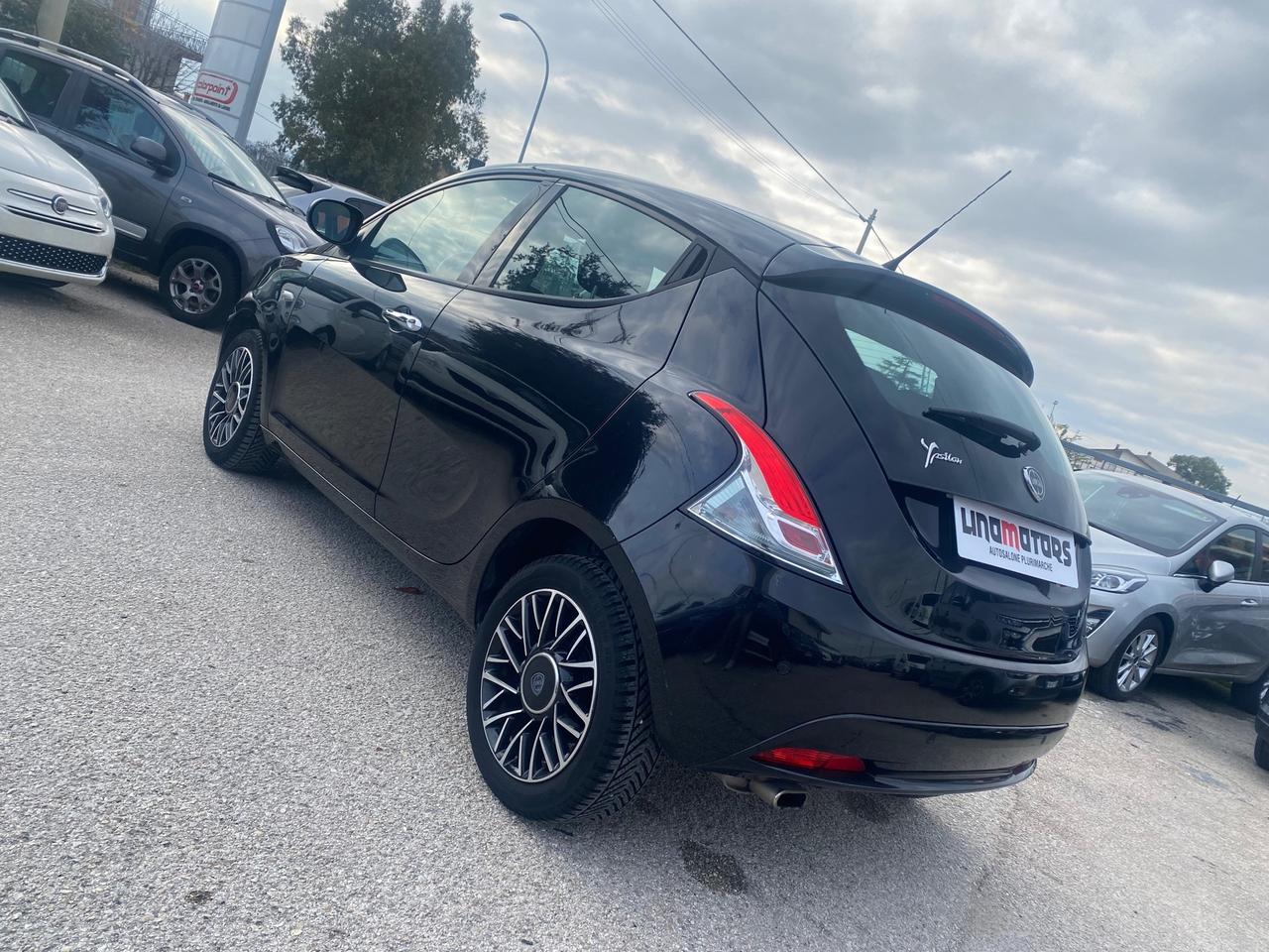 Lancia Ypsilon 1.2 69 CV 5 porte GPL Ecochic Gold