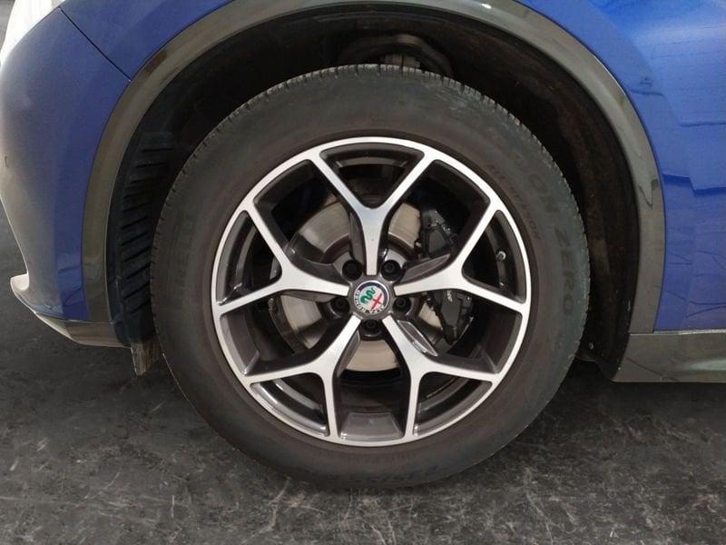 Alfa Romeo Stelvio 2.2 t Executive Q4 190cv auto