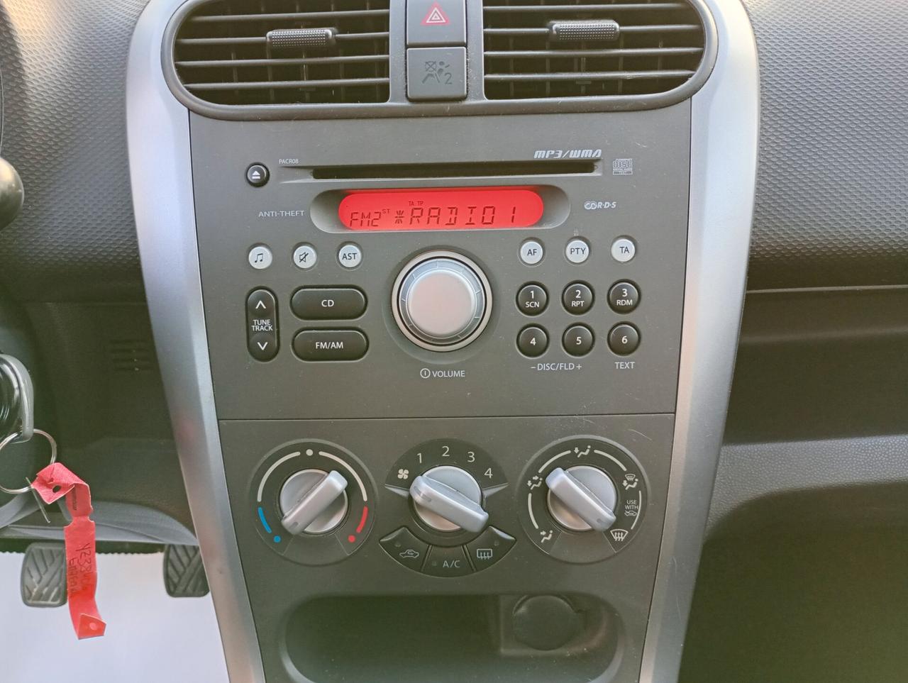 Opel Agila 1.2 16V 94CV Enjoy