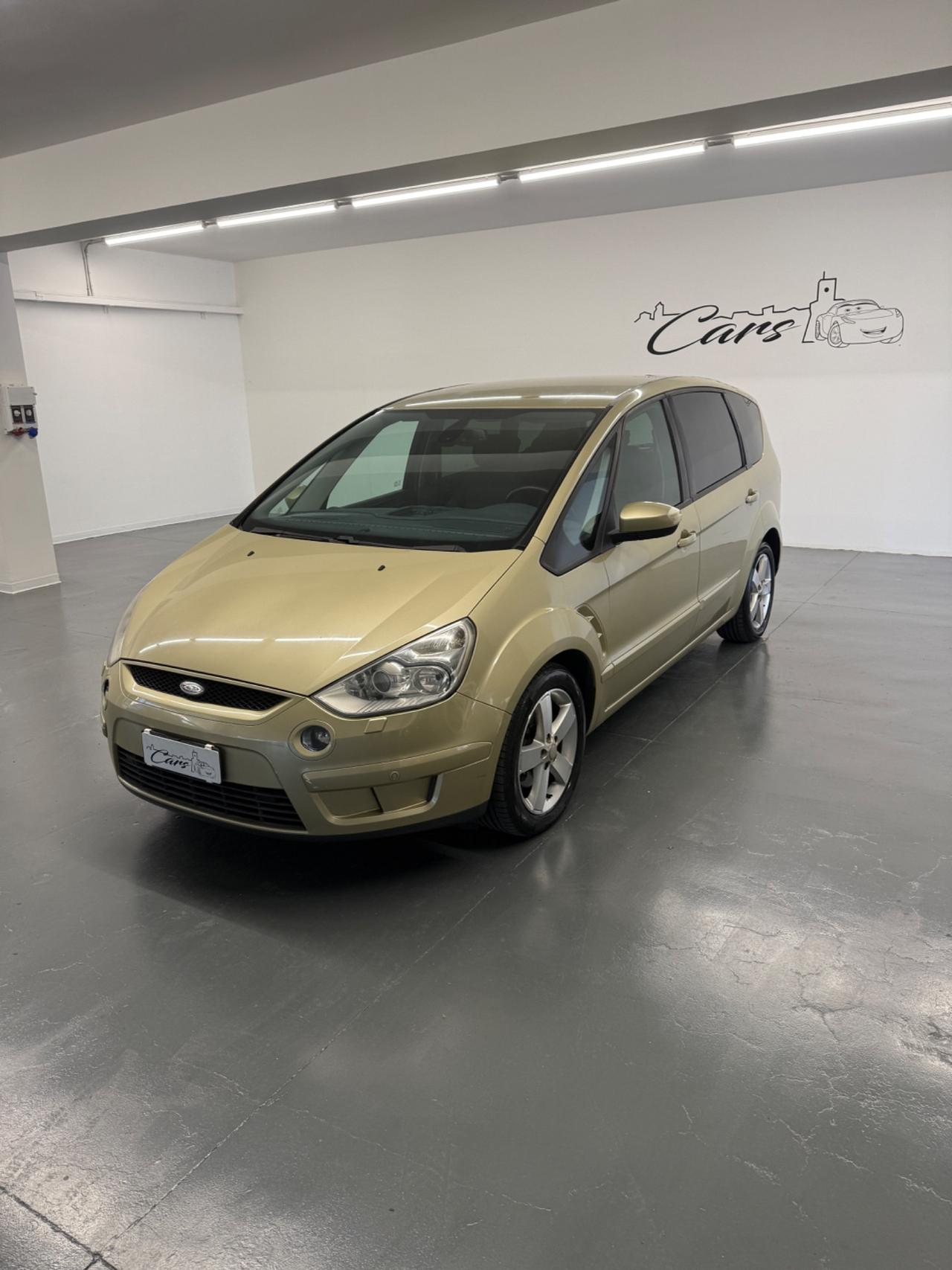 Ford S-Max 2.0 TDCi 140CV Titanium