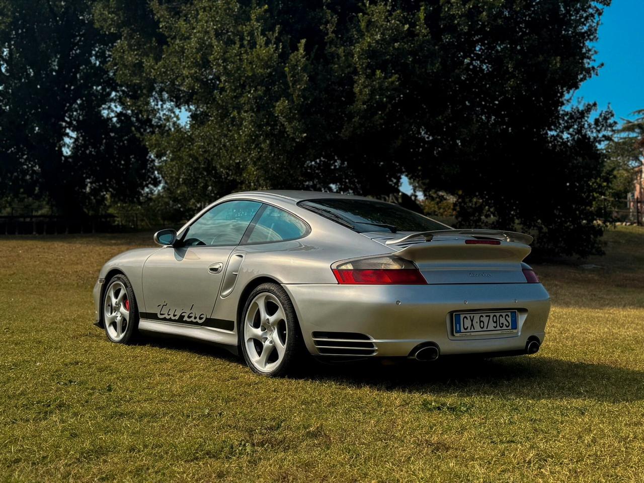 Porsche 911 Turbo cat Coupé