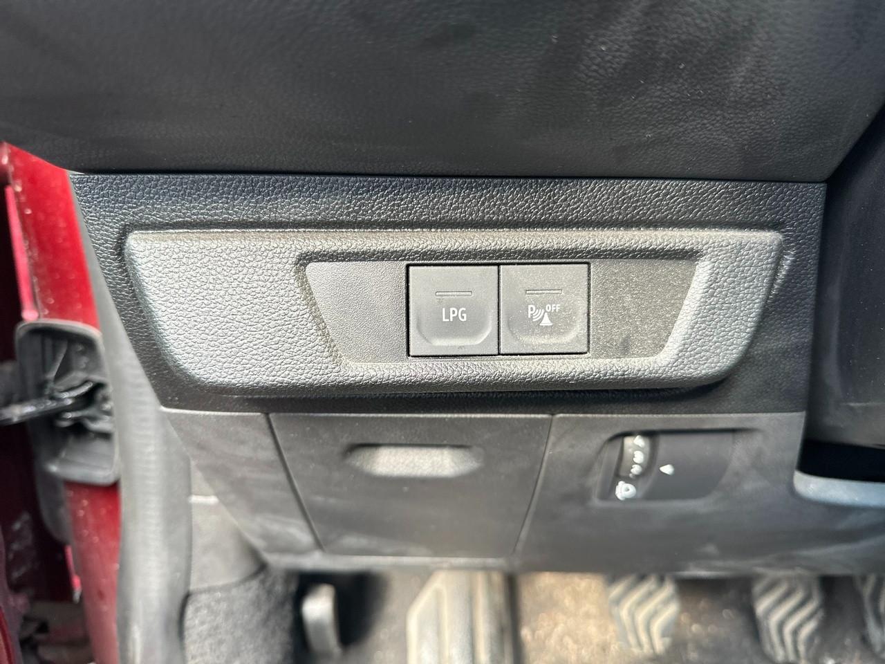 DACIA Sandero 3ª serie - Sandero Stepway 1.0 TCe ECO-G Essential