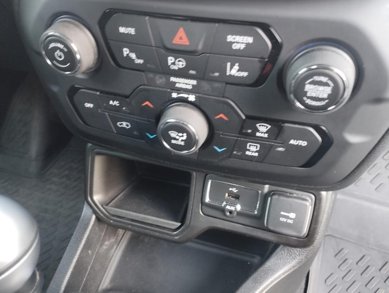 Jeep Renegade 1.0 t3 Limited 2wd ideale x neopatentati
