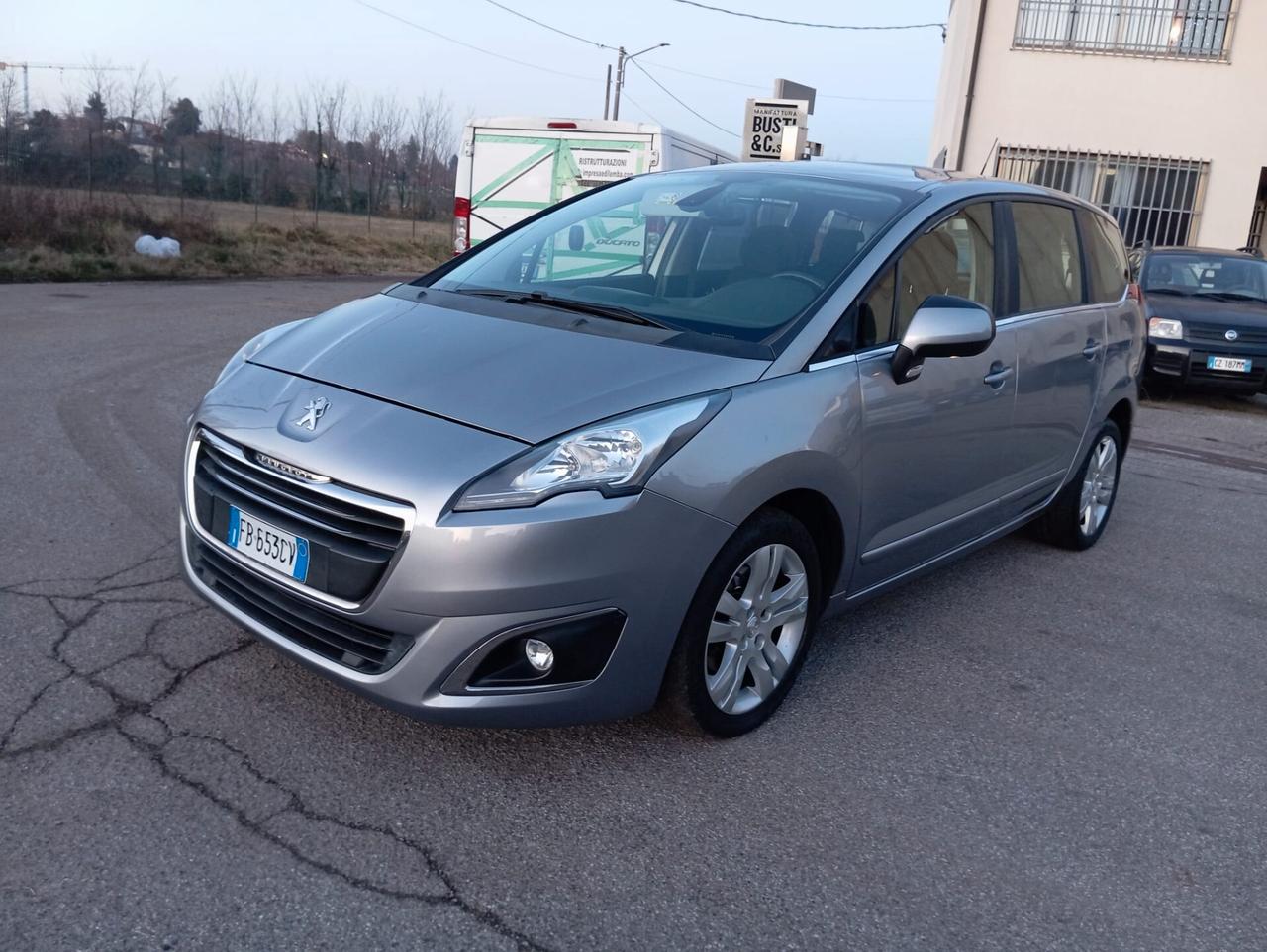 Peugeot 5008 BlueHDi 120 EAT6 S&S Allure