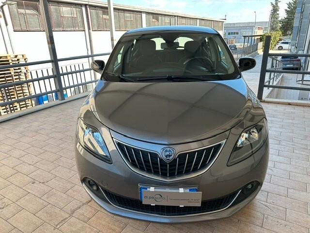 Lancia Ypsilon 1.0 FireFly 5 porte S&S Hybrid Gold