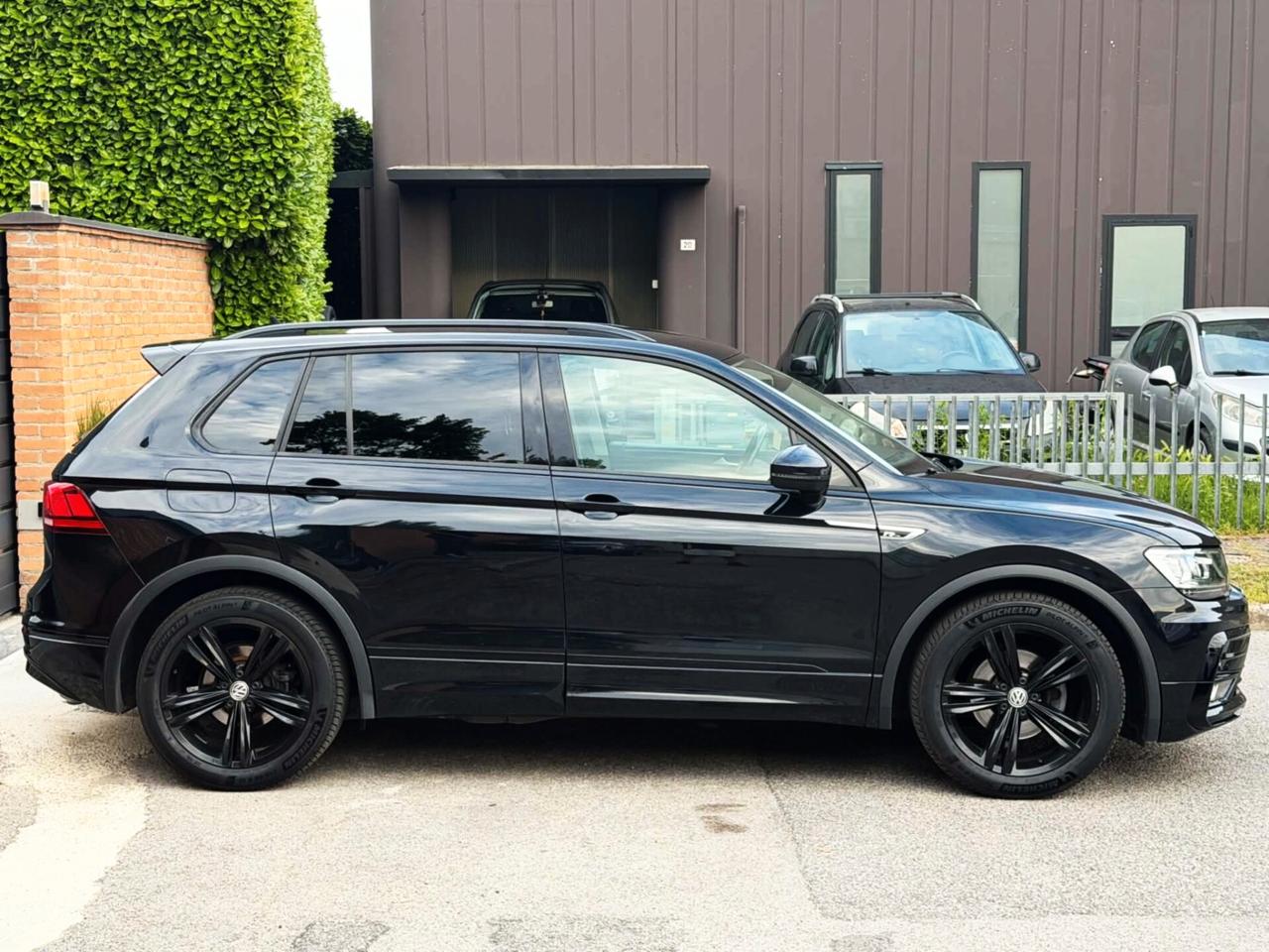 VW Tiguan1.6TDi115cv R-line-189.000KM-Garanzia-2019