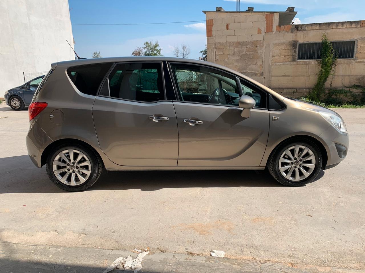 Opel Meriva 1.3 CDTI 95cv Cosmo