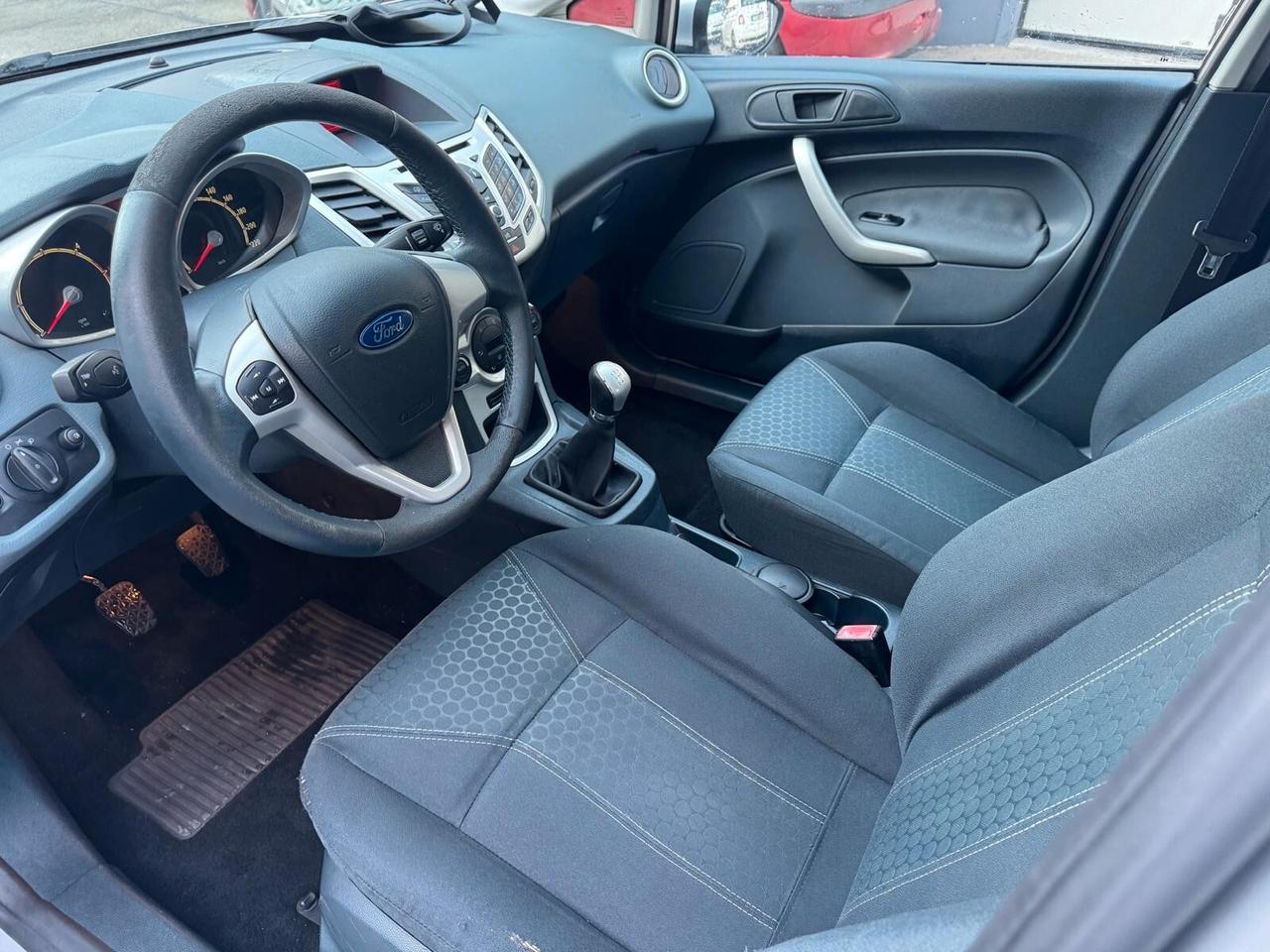 Ford Fiesta Fiesta+ 1.4 TDCi 68CV 5 porte*NEOPATENTATI*CLIMA