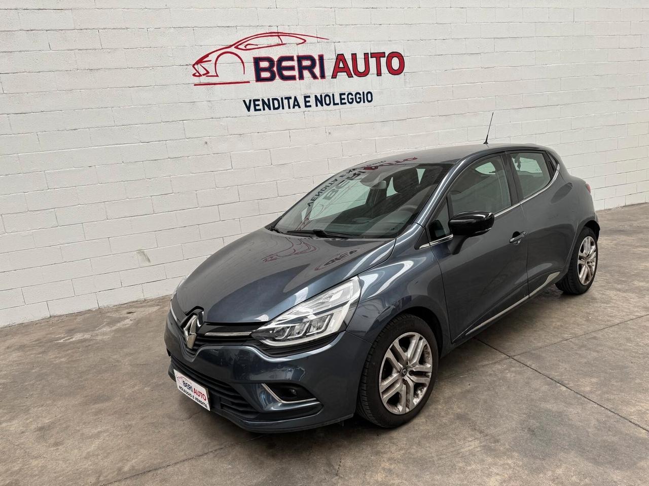 Renault Clio adatta neopatentati