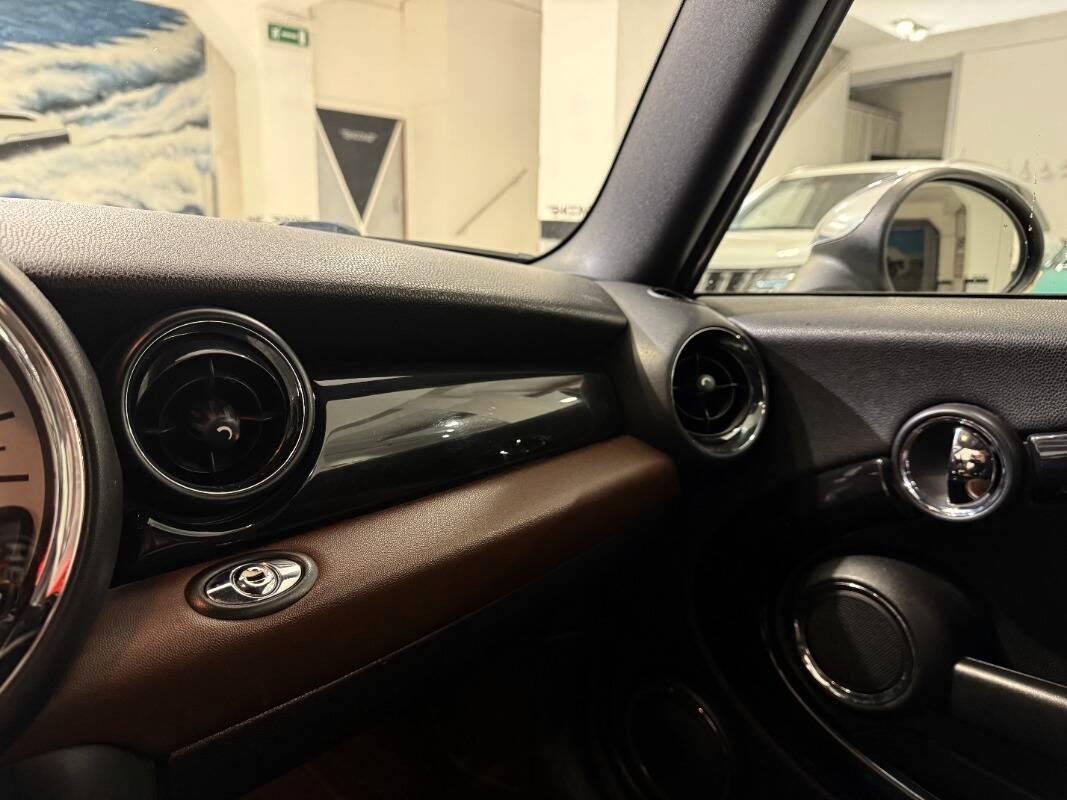 Mini Cabrio 1.6 Cooper D 112cv