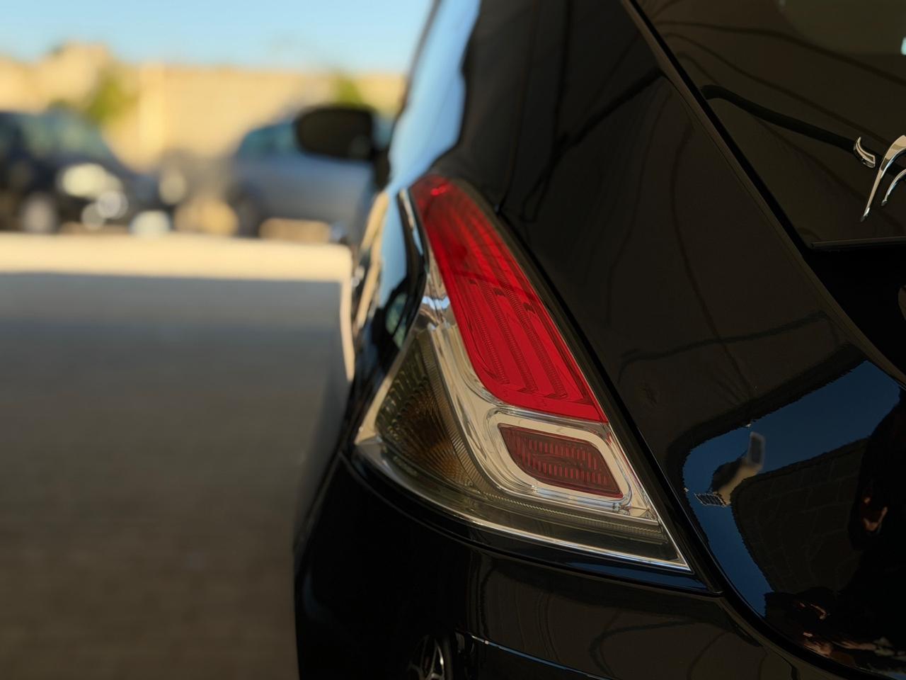 Lancia Ypsilon 1.2 69 CV 5 porte Gold