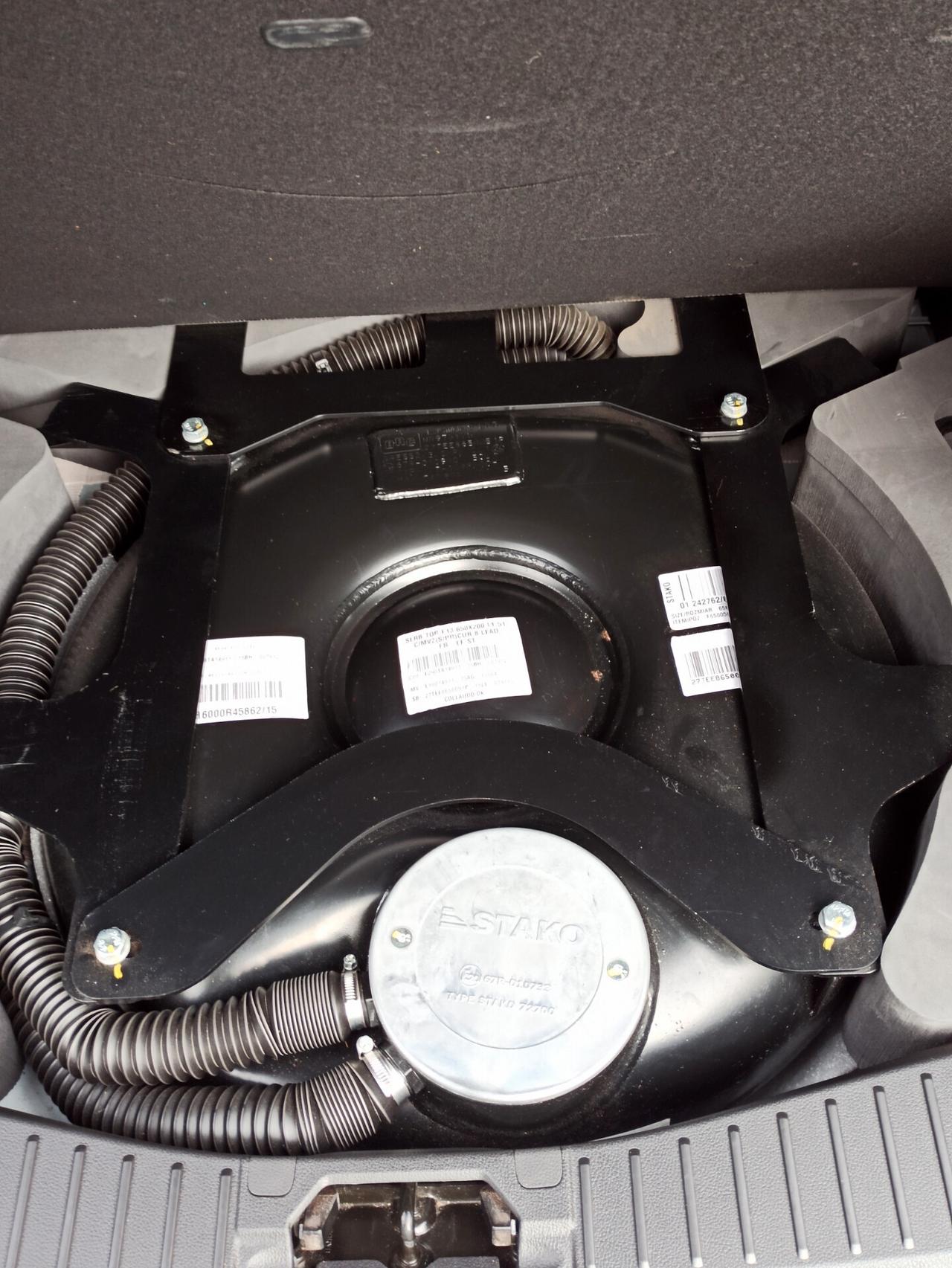 Ford C-Max 1.6 120 CV GPL Titanium