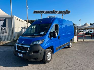 Peugeot Boxer 335 L2H2 2.2 BlueHDi 140cv S&S