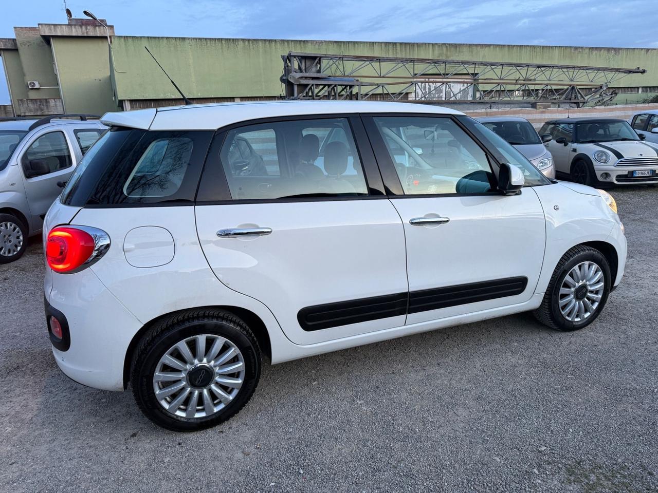 Fiat 500L 2017 1.3 Multijet 95 CV Business 244.000 KM