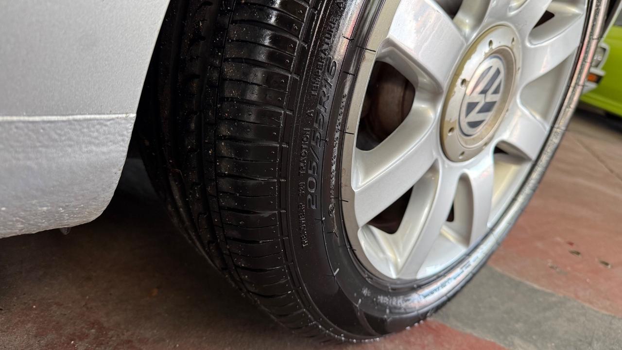 Volkswagen Golf Plus 2.0 16V FSI Sportline