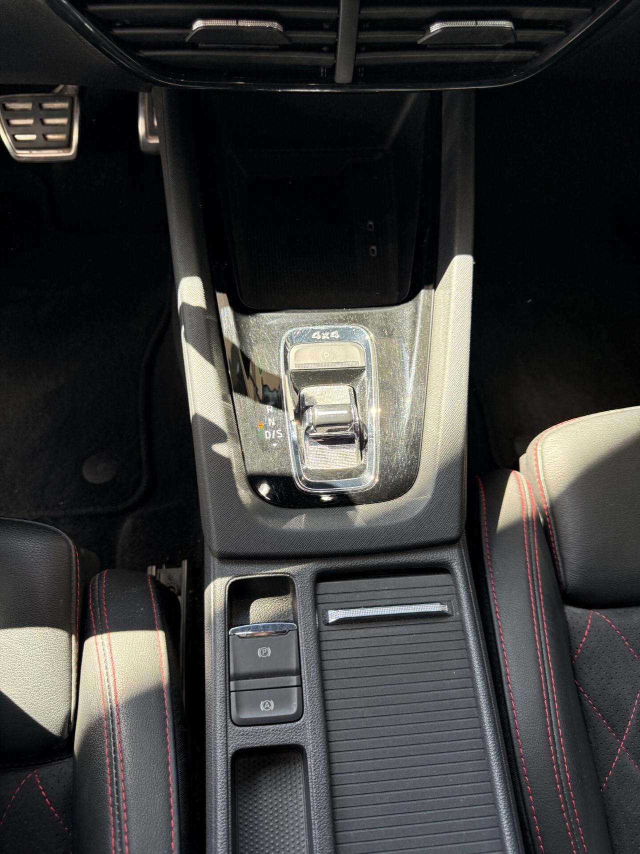 SKODA OCTAVIA 2.0 TDI EVO SCR 200 CV DSG 4x4 Wagon RS