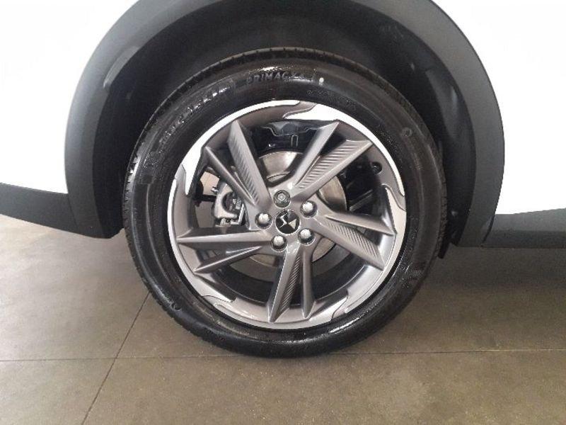 DS DS 7 Modello: 1SX8 DS7 CROSSBACK Business - E-TENSE