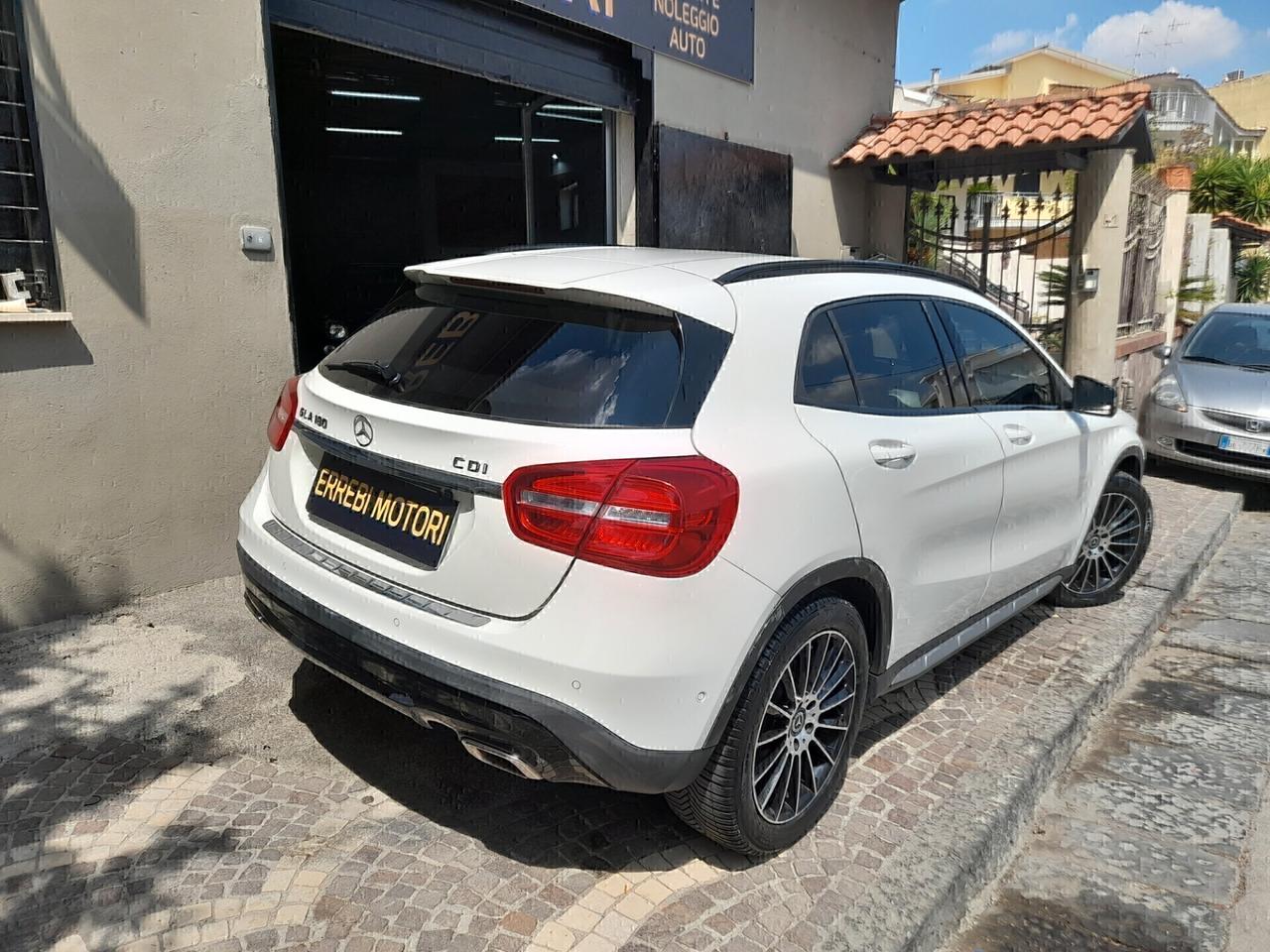 Mercedes-benz GLA 180 d Automatic Premium