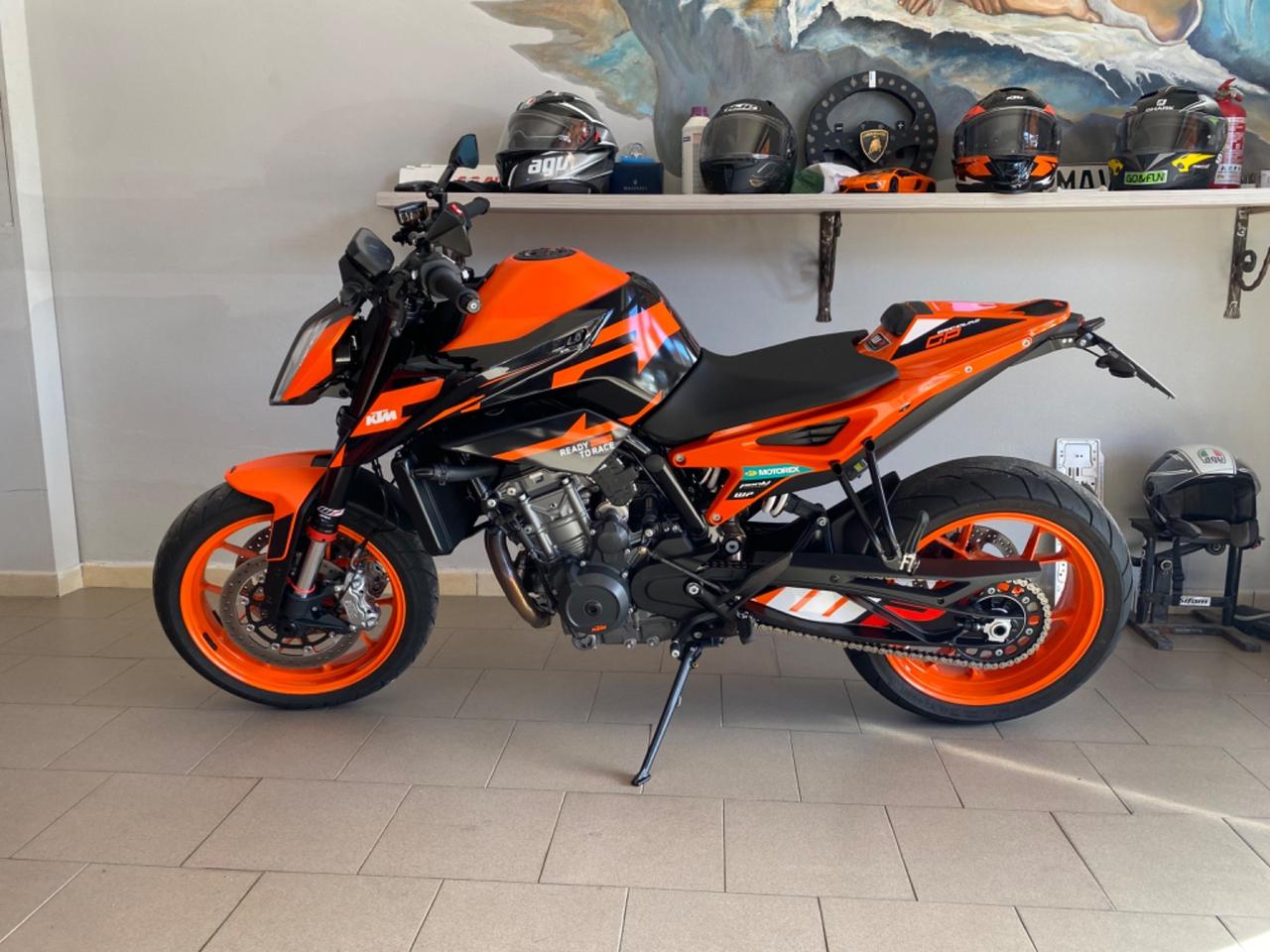 Ktm Duke 890 GP TECH PACK