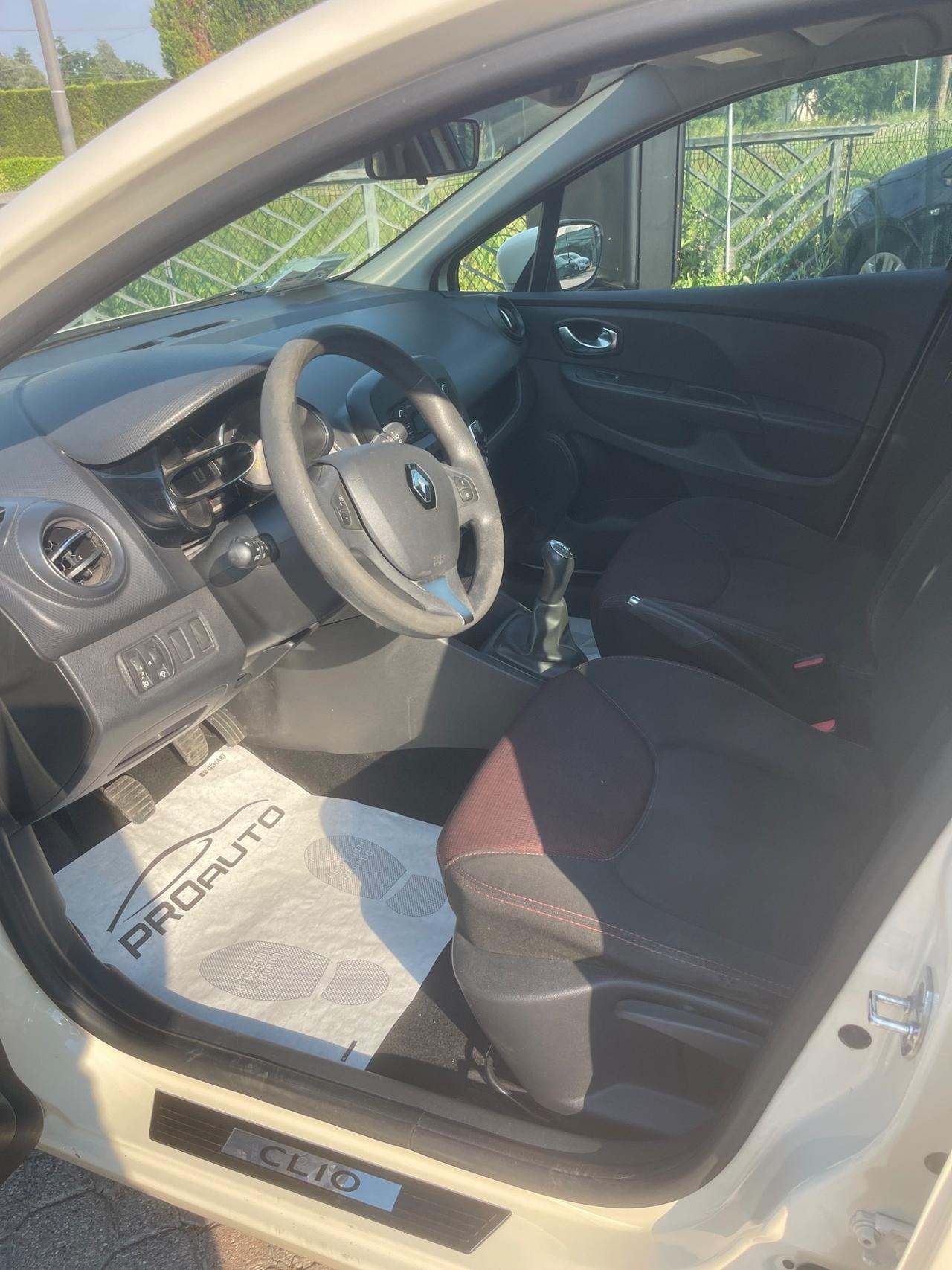 Renault Clio 1.2 75CV 5 porte Life