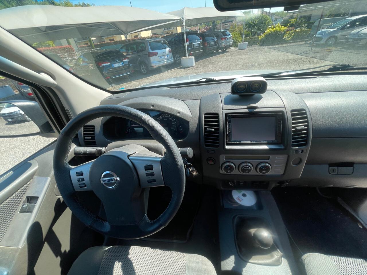 Nissan Navara 2.5 dCi 2 porte King Cab SE