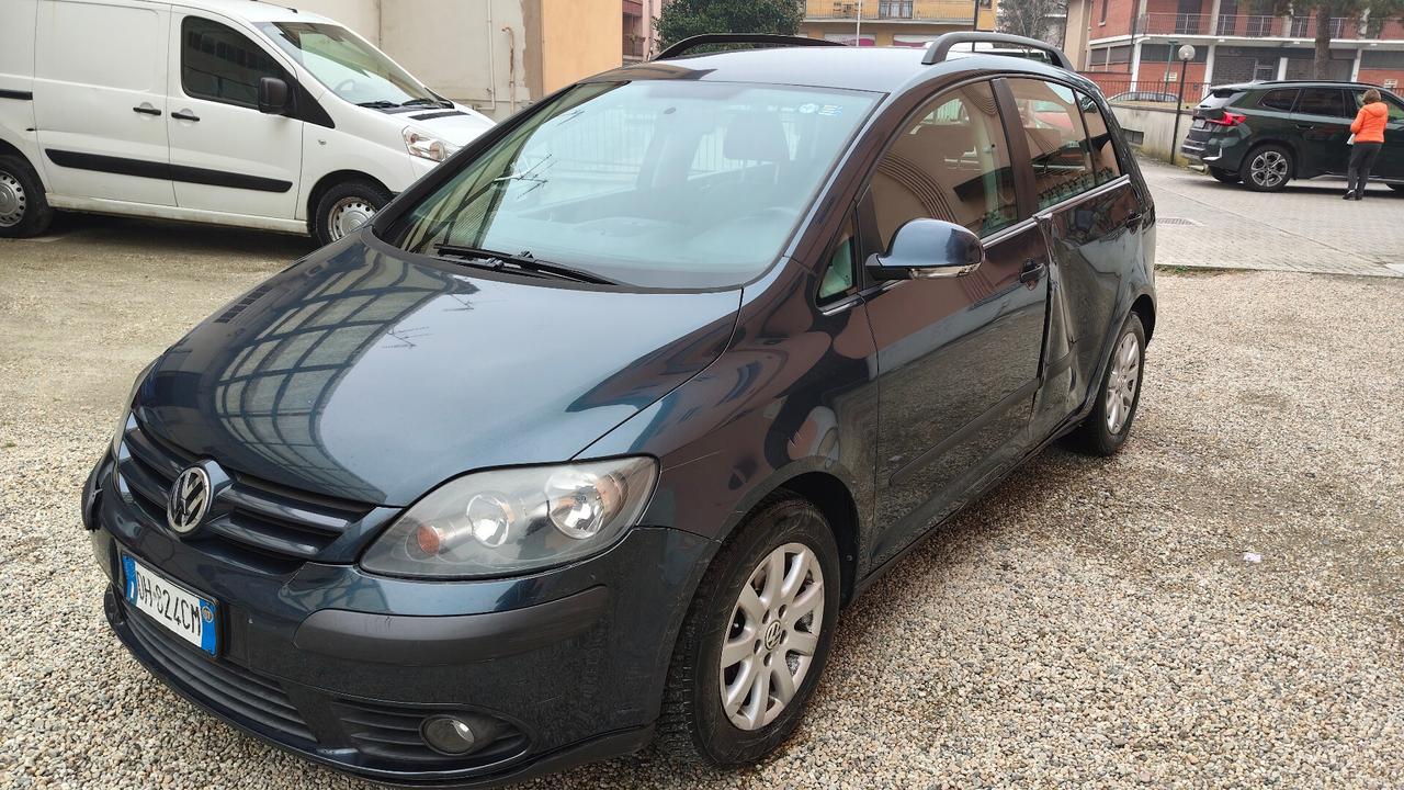 Volkswagen Golf Plus 1.6 16V FSI BRUTTA DI CARROZZERIA
