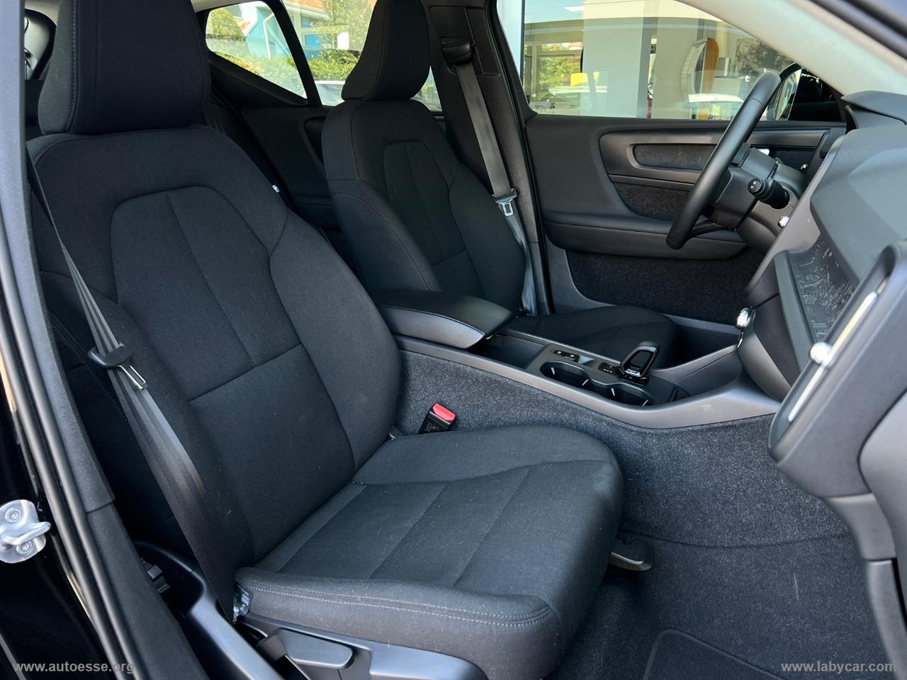 VOLVO XC40 T2 automatico Essential