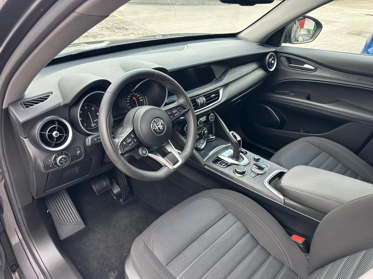 Alfa Romeo Stelvio 2.2 Turbodiesel 190 CV AT8 RWD Sprint