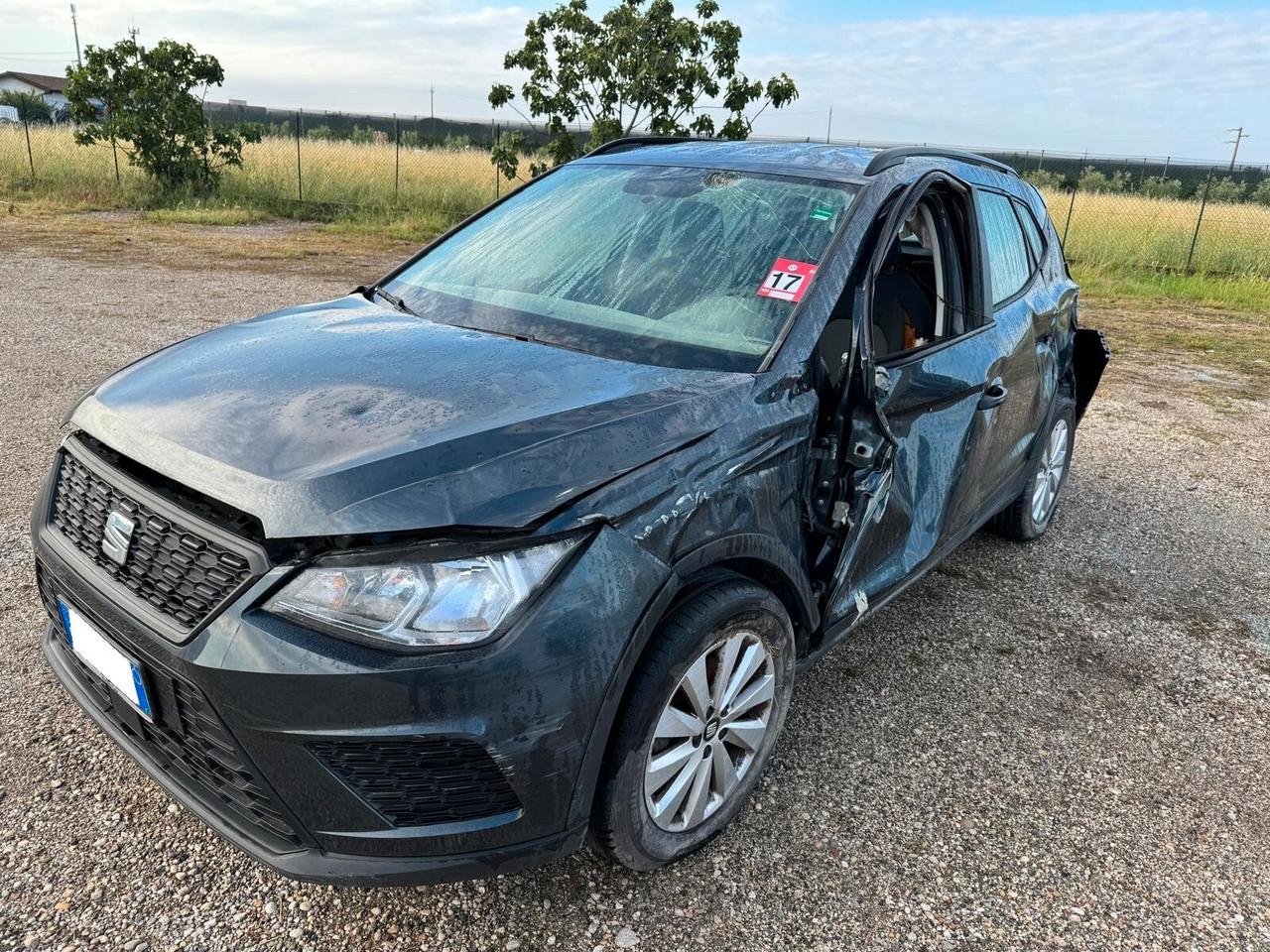 SEAT Arona 1.0 tgi 90cv INCIDENTATA - IVA ESP