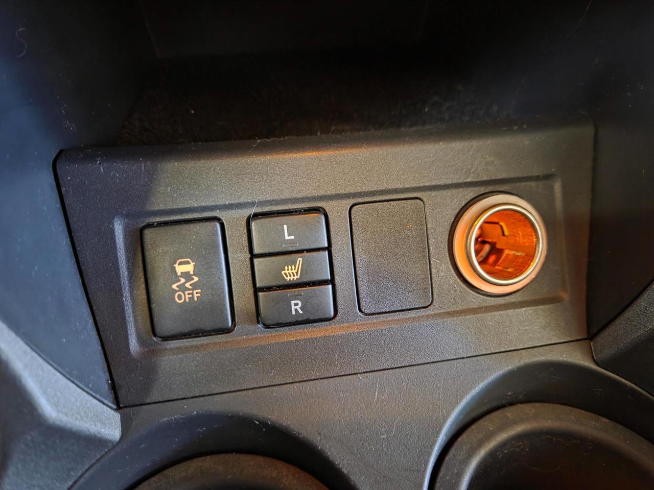 Toyota RAV4 5 Porte RAV4 2.2 d-cat Luxury 150cv auto dpf my09