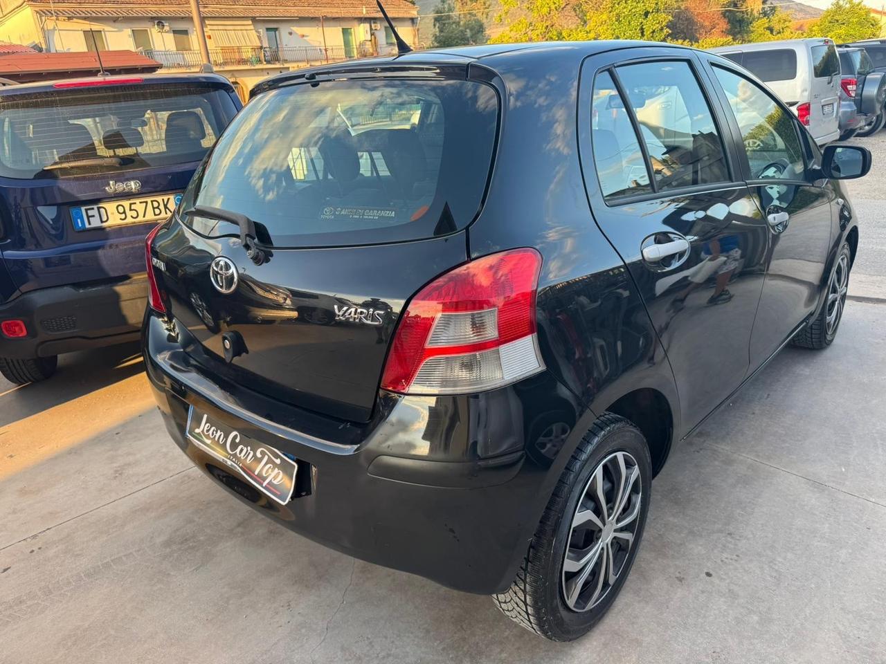 Toyota Yaris 1.3 benzina km 80 mila certificati