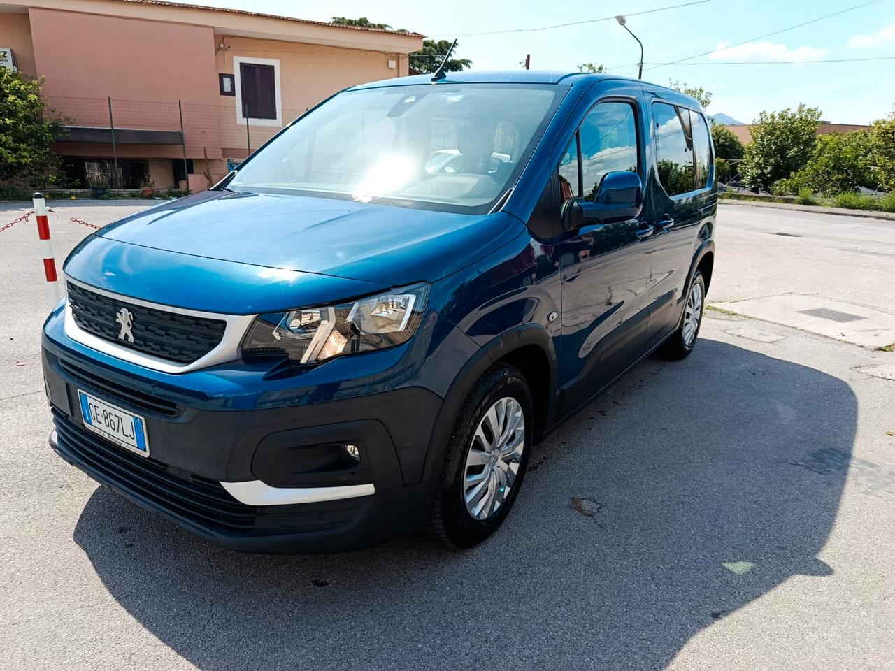 Peugeot Rifter BlueHDi 100 S&S Active Standard