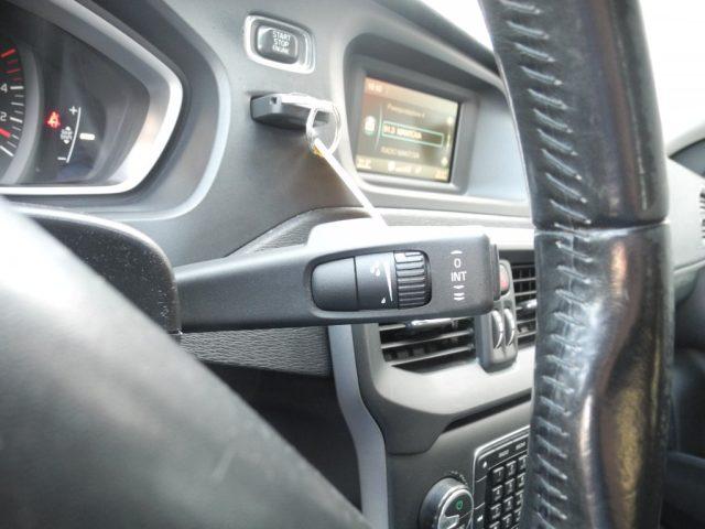 VOLVO V40 D2 1.6 D Kinetic - OK NEOPATENTATI - UNICO PROPR.