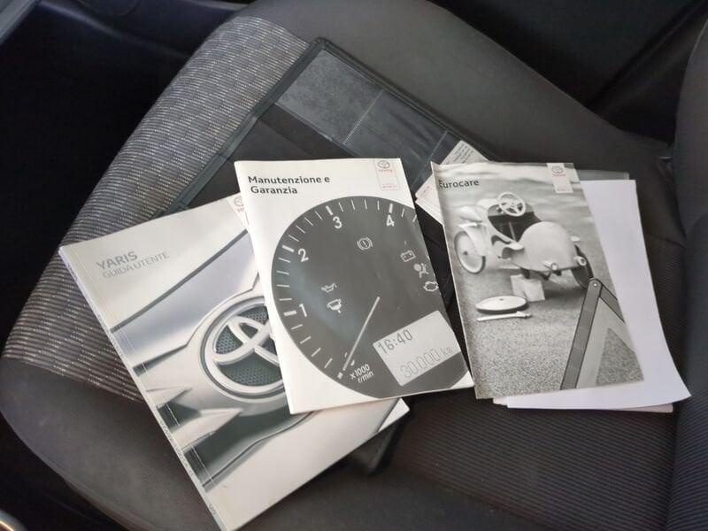 Toyota Yaris Yaris 1.0 5 porte Active