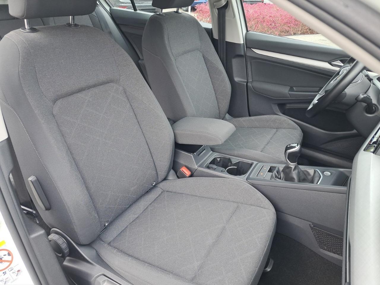 Volkswagen Golf 2.0 tdi life 115cv
