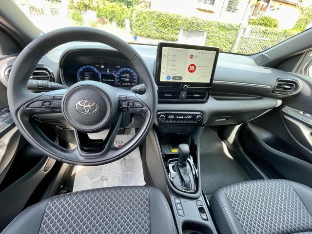 TOYOTA Yaris 1.5 130 Hybrid 5 porte Lounge - NUOVA