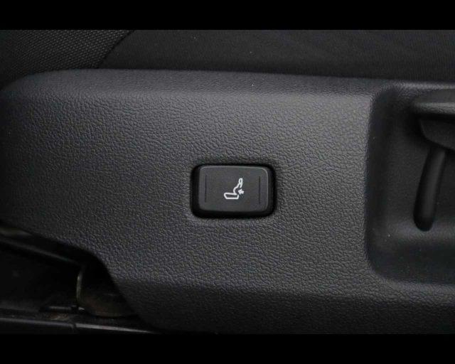 TOYOTA Corolla Touring Sports 1.8 Hybrid Business