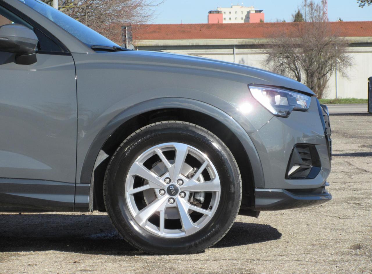 Audi Q3 35 2.0 tdi Business Advanced quattro s-tronic