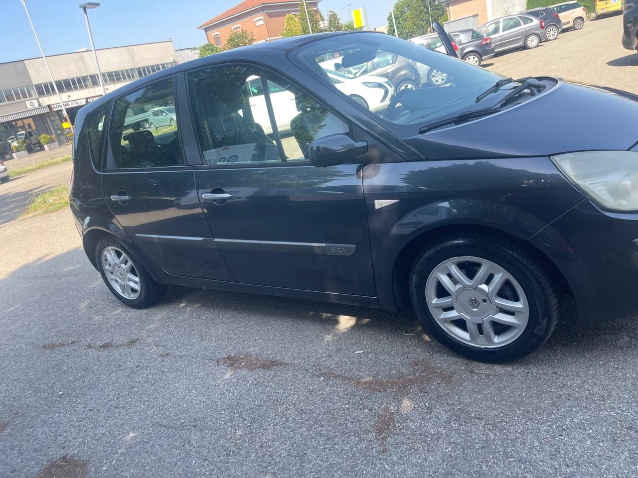 Renault Scenic Scénic 1.5 dCi/105CV Conquest