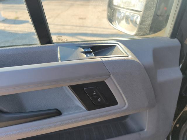 VOLKSWAGEN Crafter 30 2.0 tdi 140cv L3H3 Logistic my19